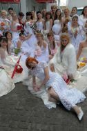 Brides