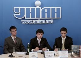 Антон Овчаренко, Владислав Телипко и Сергей Мартынюк