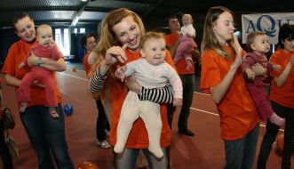 Родители готовят к старту своих детей