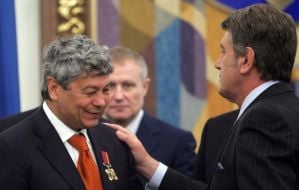 Viktor Yushchenko, Mircea Lucescu and Grigoriy Surkis