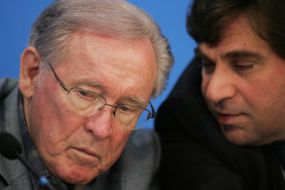 Джон Вуд та Олександр Етніс