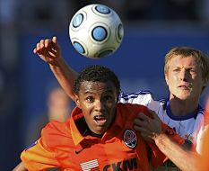 Vitaliy Mandzyuk and Willian Borges da Silva