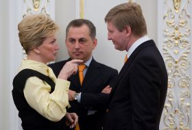 Raisa Bogatyryova, Boris Kolesnikov and Rinat Akhmetov