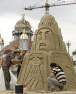Піщана скульптура ”Кий.Щек.Хорив”