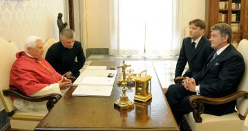 Бенедикт ХVI та Віктор Ющенко