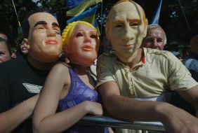 Viktor Yanukovich, Yuliya Timoshenko and Vladimir Putin