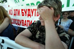 Tje mass-meeting participants