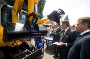 Viktor Yushchenko and Yuriy Melnik