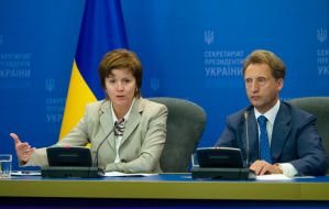 Nikolay Onishchuk and Marina Stavniychuk