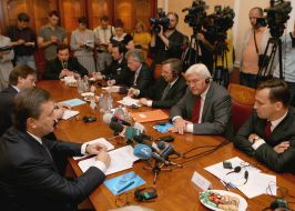 Viktor Yanukovich, Frank-Walter Steinmeier and Rodoslav Sikorskiy