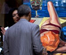 Visitors of pictures exhibition