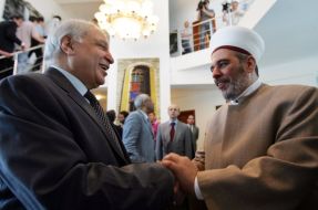 Lyabida Abavi and Ahmed Tamim