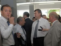 Viktor Yanukovich, Aleksandr Zhdanov and Mikhaol Dobkin