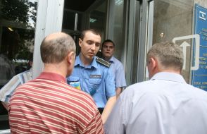 Вход в Дом профсоюзов