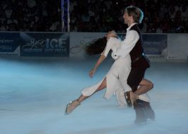 Participants of ice show
