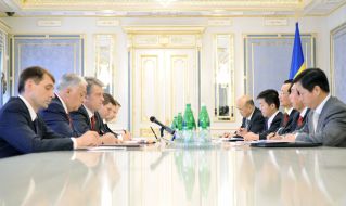 Виктор Ющенко и Ван Ган