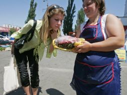 Meat trading at the elemental market