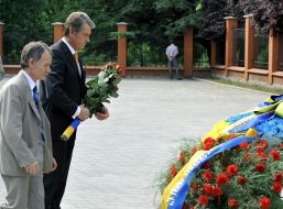 Viktor Yushchenko and Mustafa Dzhemilyov