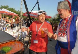 Борщ в казане