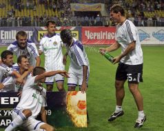 Players of ”FC” Dynamo” celebrate victory