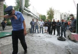 Сотрудник милиции