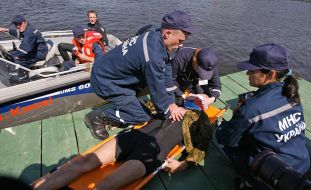 Ministry of emergency situation workers