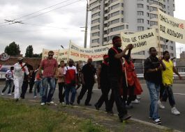 Mourning procession participants