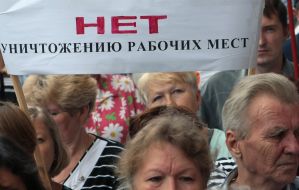 Сотрудники государственного предприятия “Арсенал”