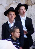 Burial of a 221 scroll of Torа