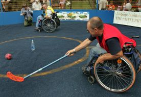 Champ participants play bandy