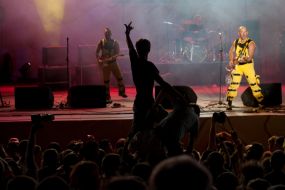 Performance of ”Ot Vinta!” group