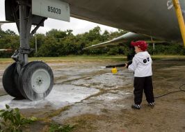 Маленький мальчик