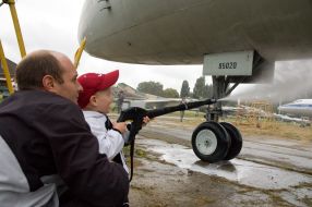 Маленький мальчик