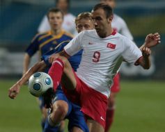 Yildirim Serkan and Anatoly Timoshchuk