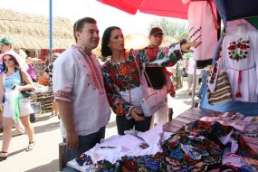 Viktor Bondar and Alla Bondar