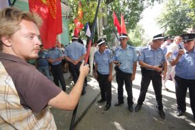 Сотрудники милиции