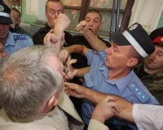 Сотрудник милиции