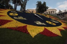 Цветочные часы