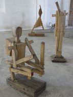 Экспонаты на выставке ”De profundis”