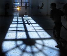 Экспонаты на выставке ”De profundis”