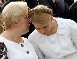 Yuliya Timoshenko and Vera Ulyanchenko