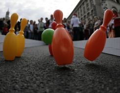 Street bowling