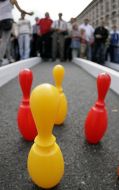 Street bowling