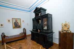 A room in the farmstead ”Kachanovka”
