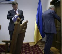 Aleksandr Medvedko and Valentin Nalivaychenko