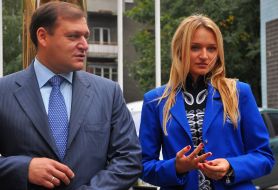 Mikhail Dobkin with daughter