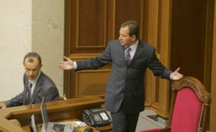 Nikolay Tomenko and Andrey Kozhemyakin