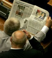 Peoples deputies read a newspaper