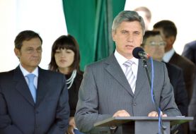 Jose Manuel Pinto Teixeira and Nikolay Litvin