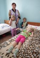 Дети в палате инфекционного отделения